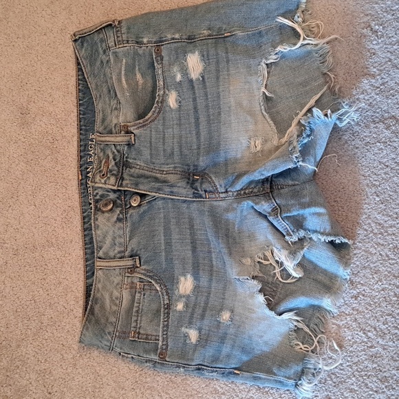 American Eagle Jean Shorts size 4 - Picture 1 of 4